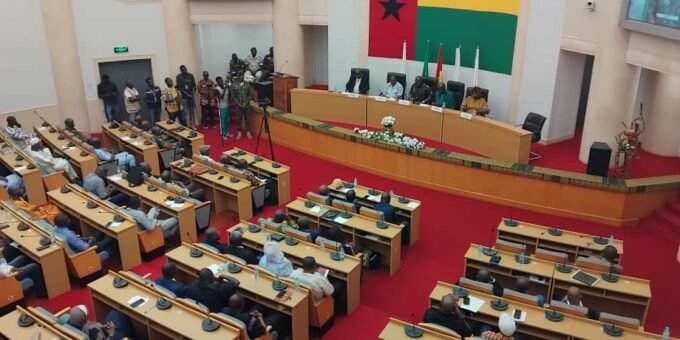 CNT completa constituição da nova Direcção da CNE com eleição do Secretariado Executivo 