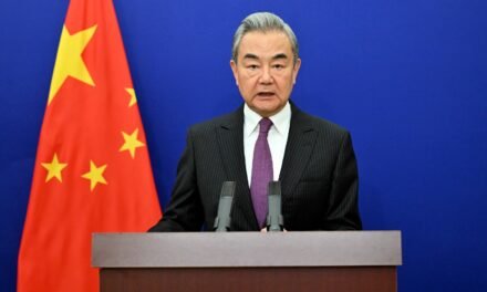 Conflito Médio Oriente/China pede fim de operações militares