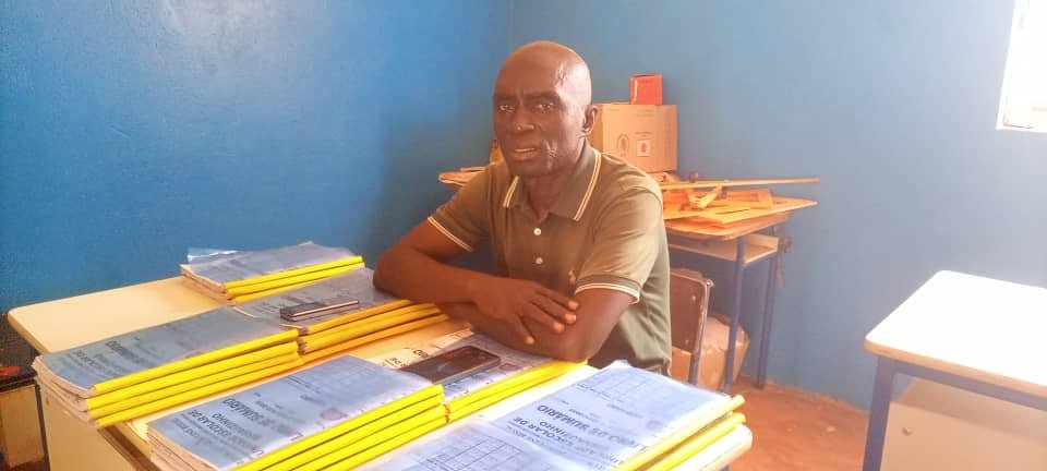 Regiões/Diretor da Escola de Bissauzinho lamenta falta dos professores