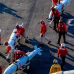 Médio Oriente/EUA ampliam ação militar contra o Irã e Congresso cobra explicações sobre estratégia de guerra