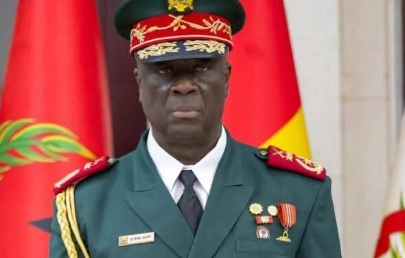 Presidente de Transição apresenta pesar às famílias das vítimas de tragédia da Escola Attadamum 