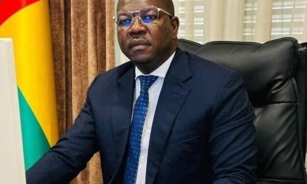 Conflito Médio Oriente/Primeiro-ministro manifesta preocupação sobre disponibilidade e preços dos produtos da primeira necessidade na reunião de Conselho Nacional de Concertação Social