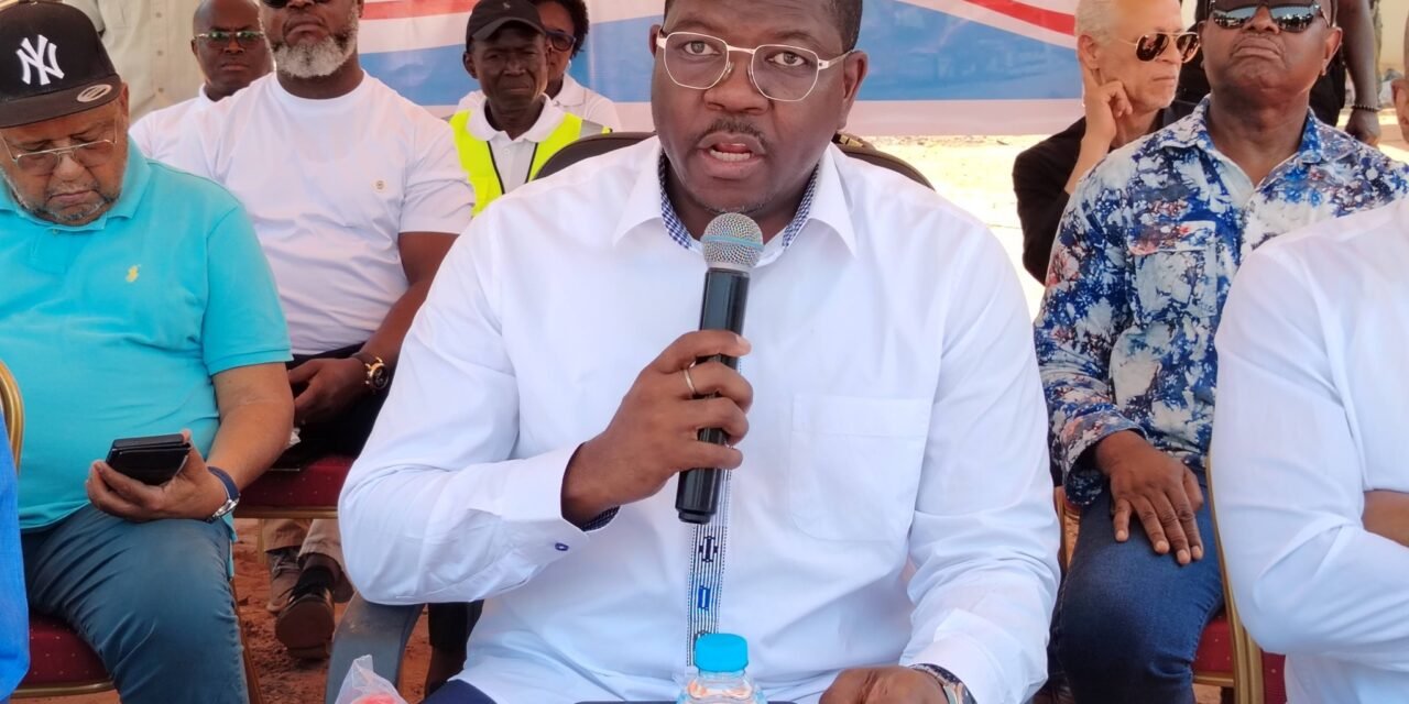 “Não existe qualquer escassez de combustível no país”, diz  Primeiro-ministro