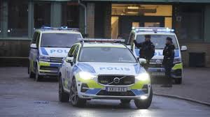 Suécia/Marido é indiciado  por ter forçado sua esposa a se prostituir com pelo menos 120 homens