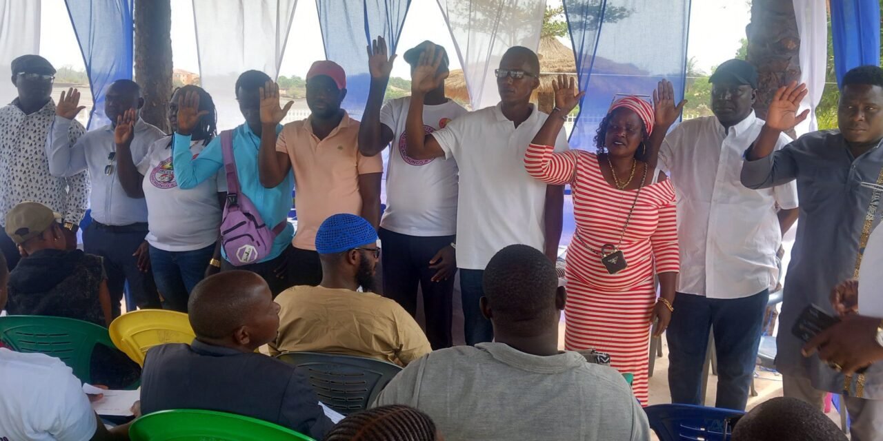 Regiões/União dos Citadinos do Círculo Eleitoral 20 realiza  Assembleia Constituinte