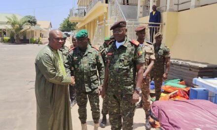 ONG “Caminho para o Desenvolvimento “, doa materiais ao Hospital Militar Principal