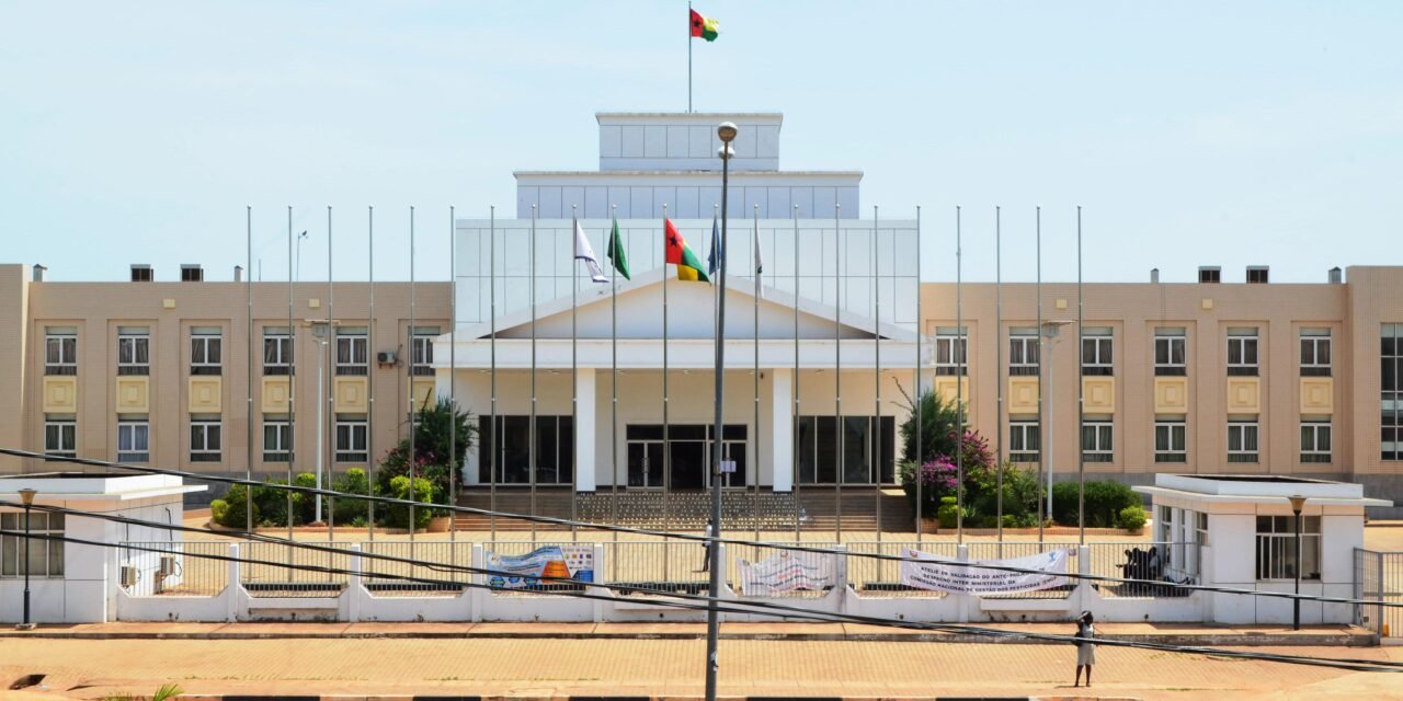 Governo concede dispensa de serviço aos Trabalhadores da Administração Pública na Sexta-Feira Santa