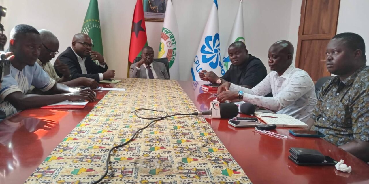 Federação dos Motoristas suspende paralisação após encontro com o Governo