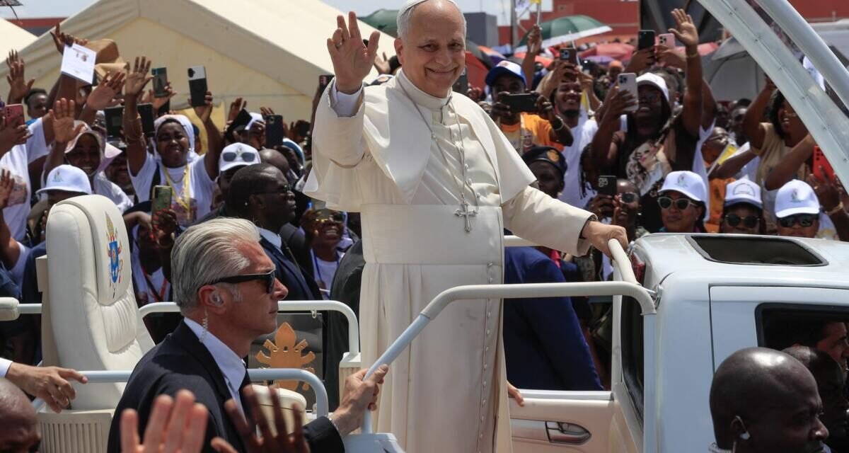 Angola/Papa Leão XIV adverte para injustiça que corrompe corações e para comércio supersticioso