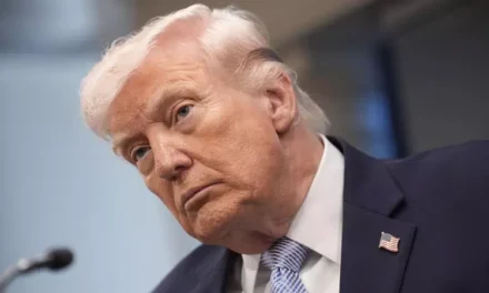 Médio Oriente/ Trump adia ameaças e anuncia cessar-fogo de duas semanas no Irã