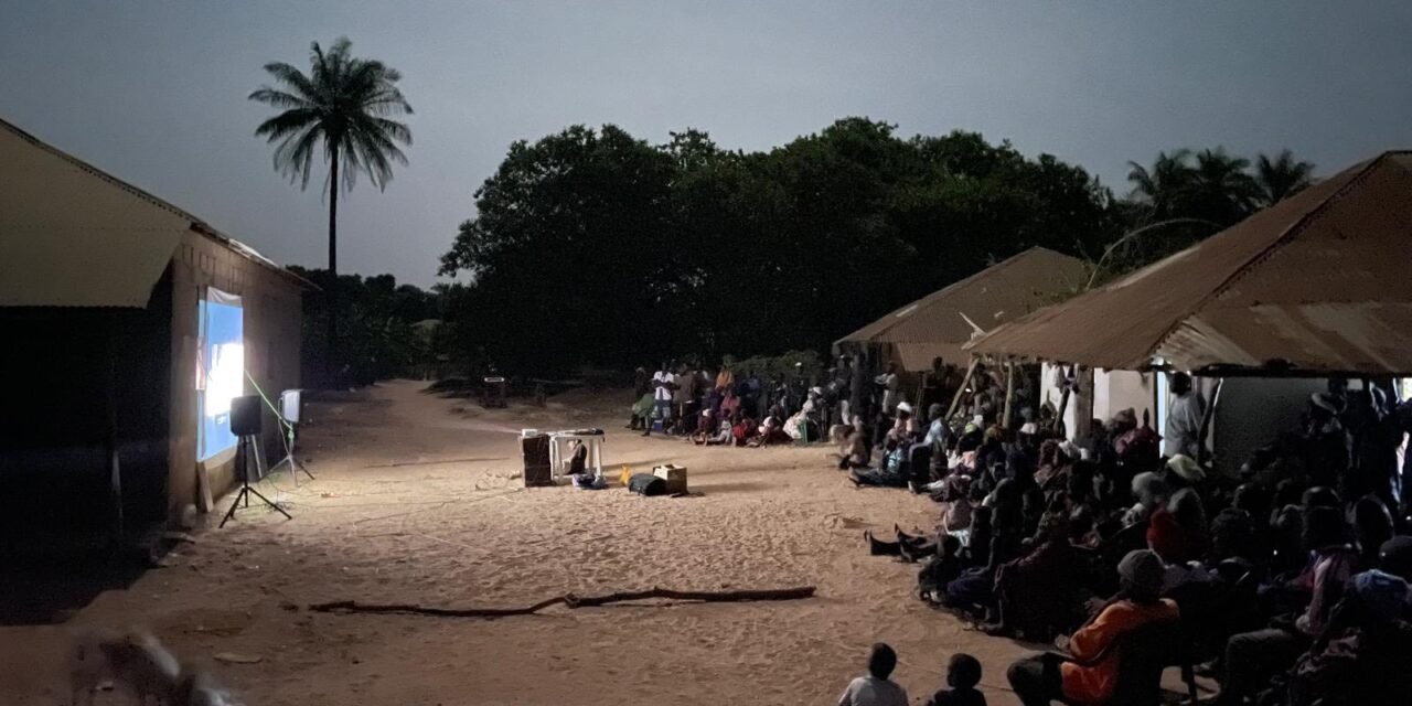 Filme “O Riso e Faca” levado às regiões do interior da Guiné-Bissau