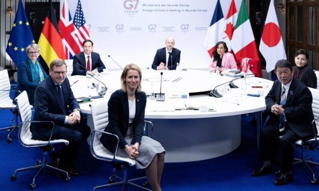 Guerra Médio Oriente/Ministros das Finanças do G7 reunidos em Paris para discutir repercurssões do conflito