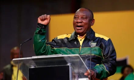 África do Sul/Presidente Ramaphosa rejeita os pedidos de renúncia