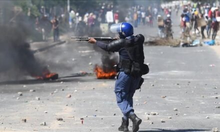 África do Sul/Treze pessoas mortas em tiroteios durante fim de semana