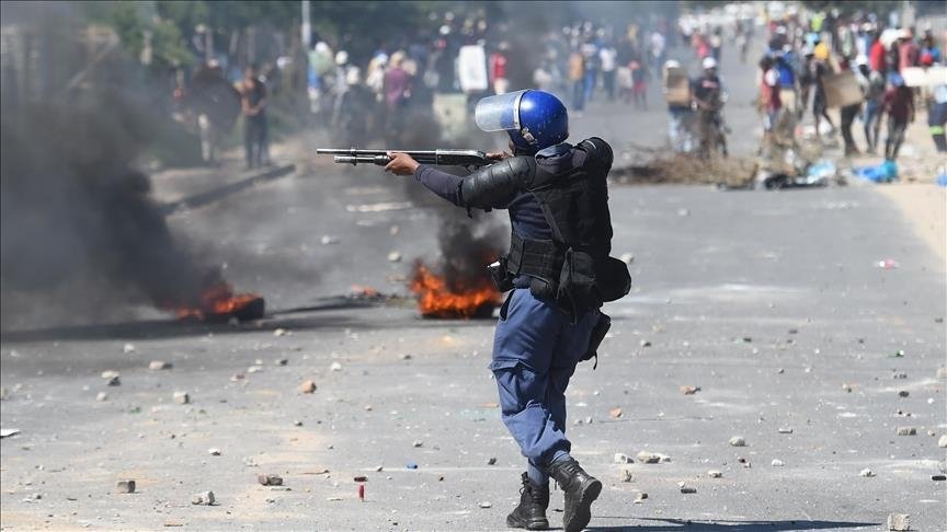 África do Sul/Treze pessoas mortas em tiroteios durante fim de semana