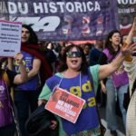 Argentina/Manifestação de universitários  denuncia desmantelamento da Educação promovido por Milei