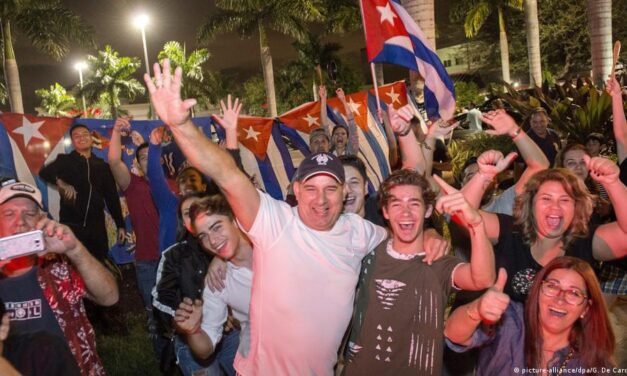 EUA/Dissidência cubana em Miami celebra indiciamento de Raúl Castro nos EUA