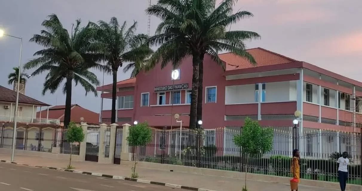FMI desembolsa 1,6 milhões de dólares à Guiné-Bissau