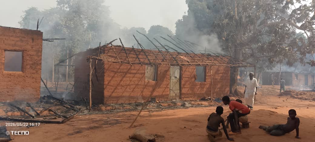Regiões/Incêndio agrava dificuldades no setor educativo em Gã Dinós