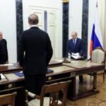 Visita à China/Putin elogia aliança entre Rússia e China antes de chegar a Pequim