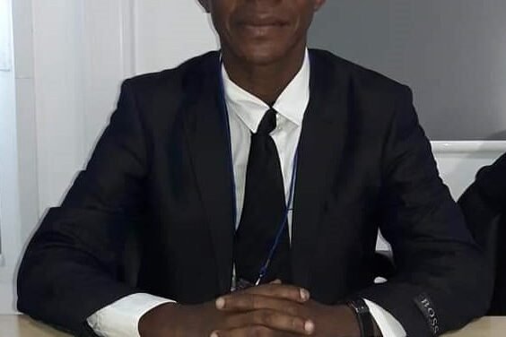 Dia Mundial das Abelhas/ “Extinção de abelhas no mundo, constituiria risco para sobrevivência humana no planeta”, diz perito guineense