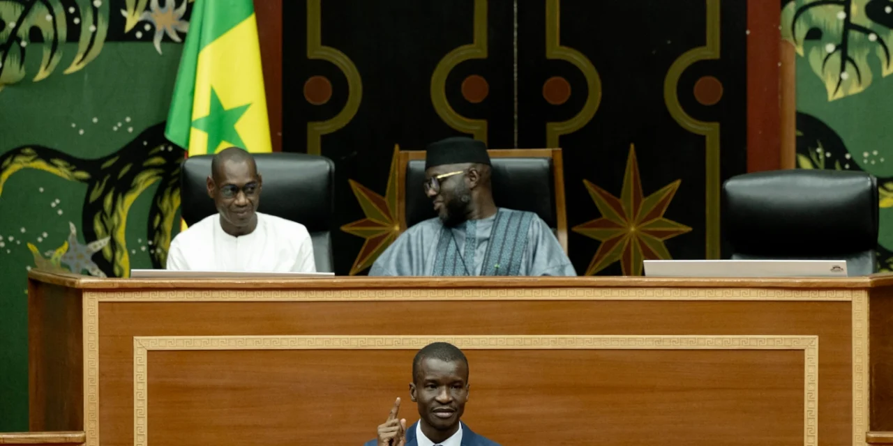 Senegal/Parlamento aprova reforma constitucional controversa