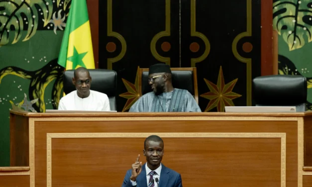 Senegal/Parlamento aprova reforma constitucional controversa