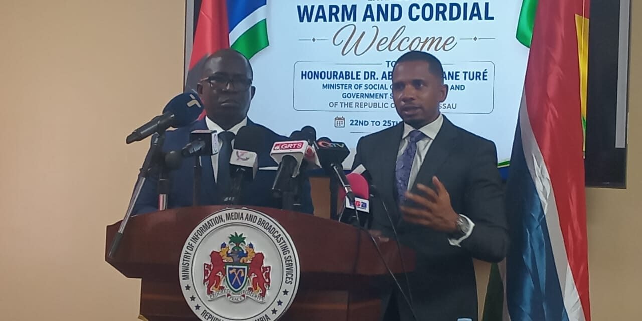 Comunicação Social/Ministro Abduramhane Turé inicia visita de trabalho e amizade  à Gâmbia