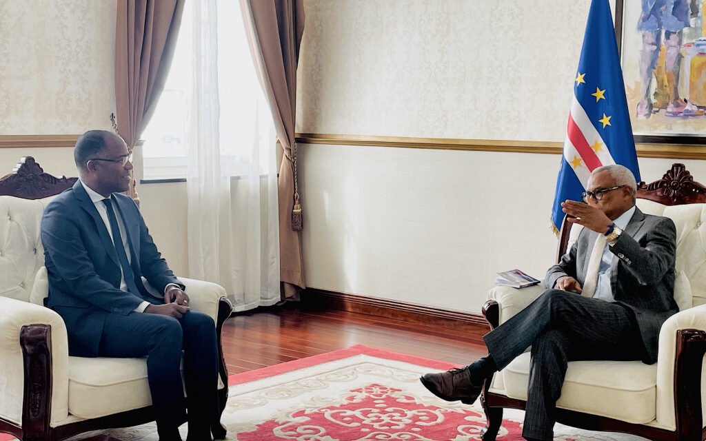 Cabo Verde/Francisco Carvalho promete governação aberta à crítica e apela à participação da sociedade