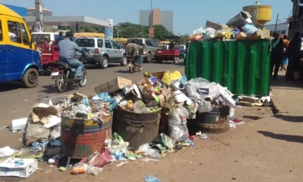 CMB inicia operação especial de limpeza urbana
