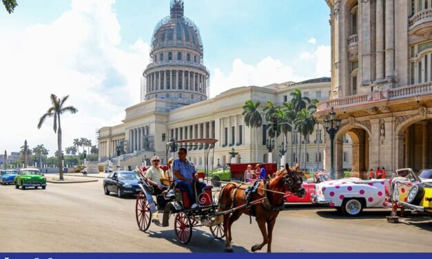 Cuba/Parlamento  aprova por unanimidade programa económico que marca viragem histórica