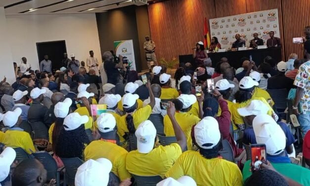 Primeiro-ministro defende “ investimento estratégico” na juventude para impulsionar o desenvolvimento do país