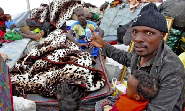 Zimbabué/Governo repatria 660 cidadãos da África do Sul