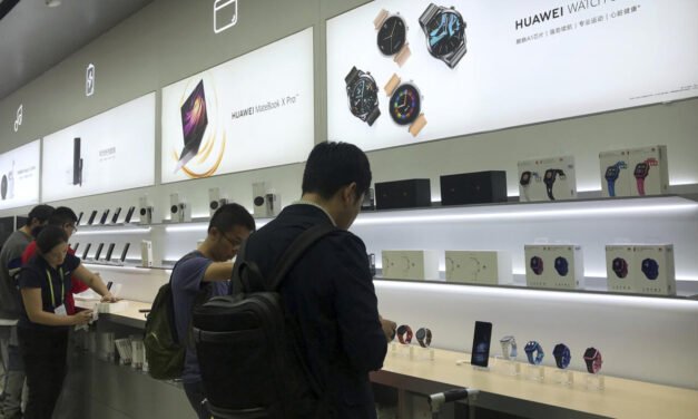 França/Falta de chips afeta mercado mundial de smartphones, que pode cair mais de 13% em 2026