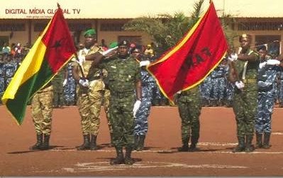 Defesa / FARP pede calma à população pelos exercícios militar de preparação combativa que decorrem hoje em Cumeré