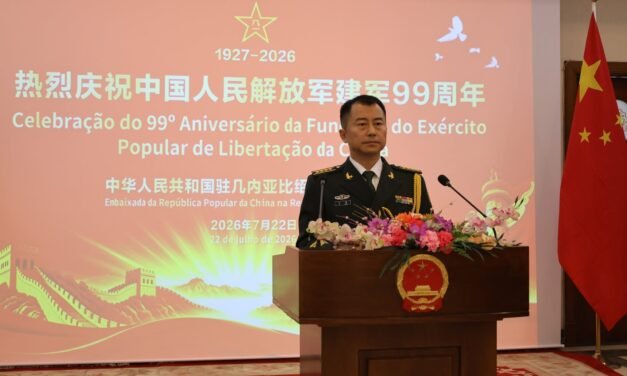 China/Embaixada em Bissau assinala  99º aniversário da fundação do Exército Popular de Libertação