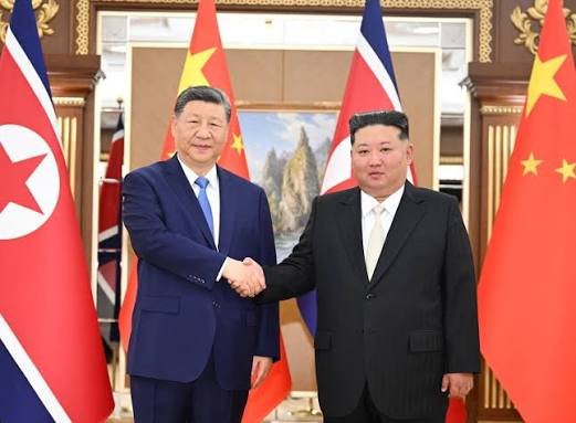 China/Xi_e_Kim trocam congratulações pelo 65º aniversário do Tratado de Amizade, Cooperação e Assistência Mútua China-RPDC