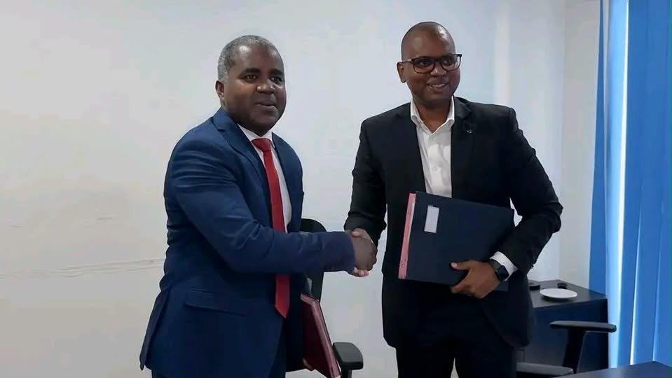 Coris Bank assina convenção de financiamento com a empresa SOCA para transformação local da castanha de caju