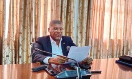 Conselho Nacional de Transição (parlamento) anuncia “congelamento” de relações com novo Governo de Cabo Verde