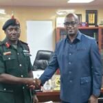 Gâmbia/Novo CEMGFA da Gâmbia recebe embaixador da Guiné-Bissau Luís Camará de Barros