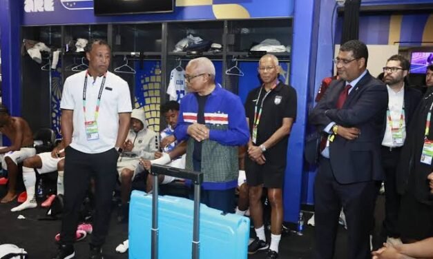 Cabo Verde/”Tubarões Azuis merecem o primeiro grau da Medalha Amílcar Cabral pelo feito histórico” diz  Presidente cabo-verdiano