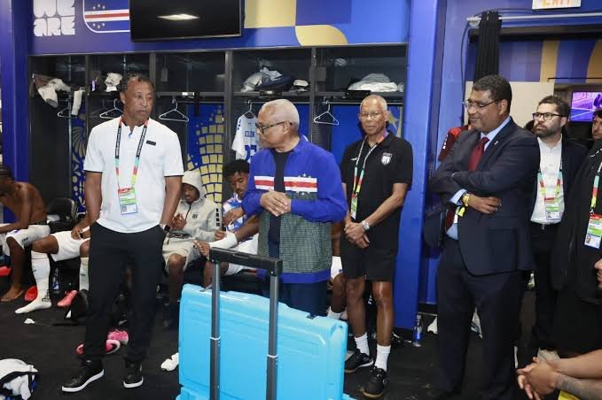 Cabo Verde/”Tubarões Azuis merecem o primeiro grau da Medalha Amílcar Cabral pelo feito histórico” diz  Presidente cabo-verdiano