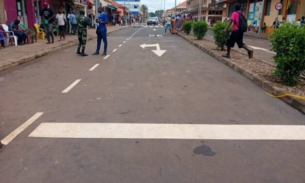 Infraestruturas rodoviárias/Primeiro-ministro diz que  estão no Governo para melhorar a mobilidade urbana e devolver a dignidade pública à Bissau
