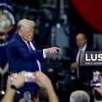 EUA/Antiga congressista em conflito com Trump garante que EUA pode usar arma nuclear