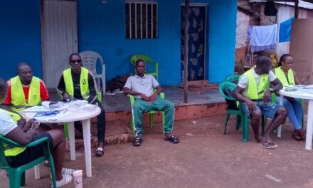 Eleitores guineenses, um total de 966.152, votam hoje no Referendo sobre Nova Constituição da República