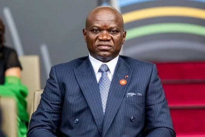 Presidente do Gabão realiza visita de trabalho à Guiné-Bissau para reforçar cooperação bilateral