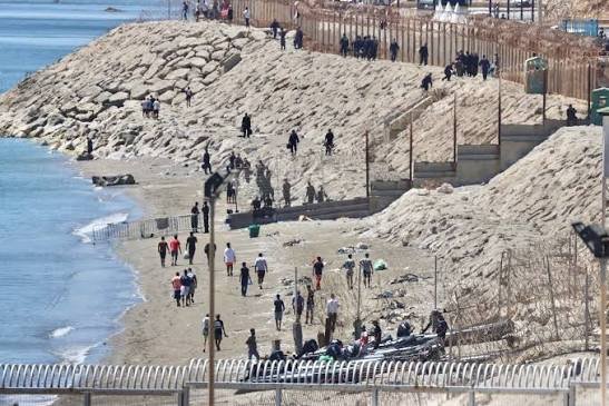 Espanha/Migrações: Extrema-direita desembarca em Ceuta mas população tem boicotado iniciativas