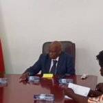 Recursos Naturais/Ministro Júlio Mamadú Baldé entrega licença de exploração petrolífera à empresa Tender Oil e Gas Ltd