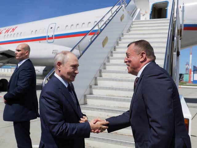 Rússia/Putin visita pela primeira vez as ilhas Curilas e reacende disputa territorial com o Japão