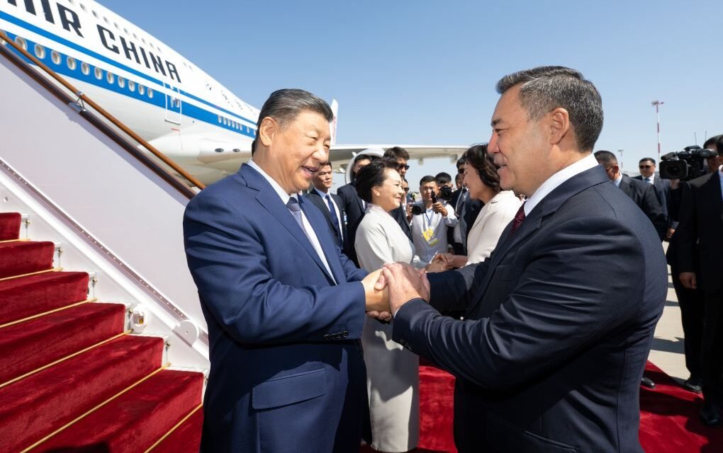 China/Xi diz que cooperação “China-Quirguistão” está num  “período dourado” de rápido desenvolvimento